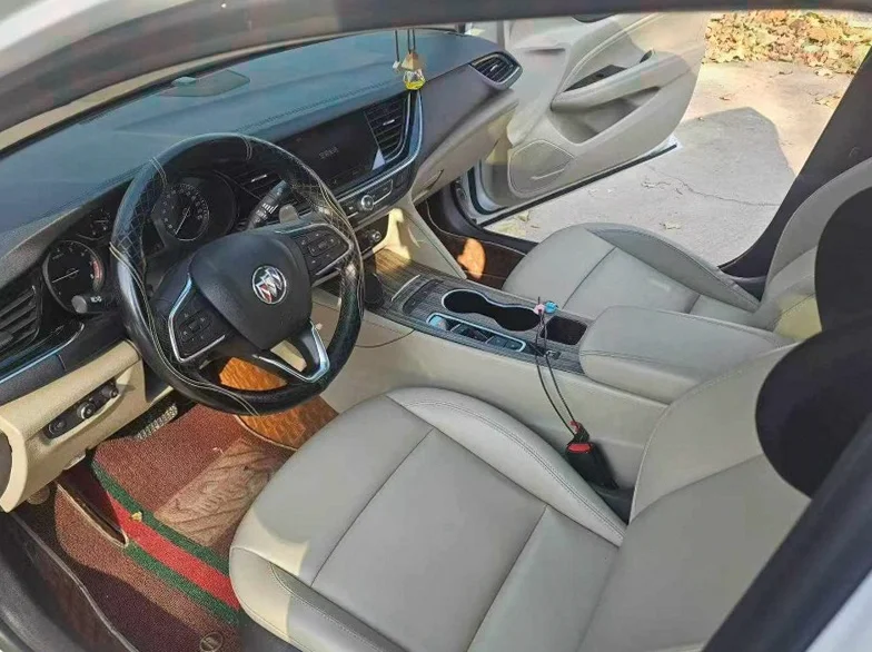 别克君威 后面外观二