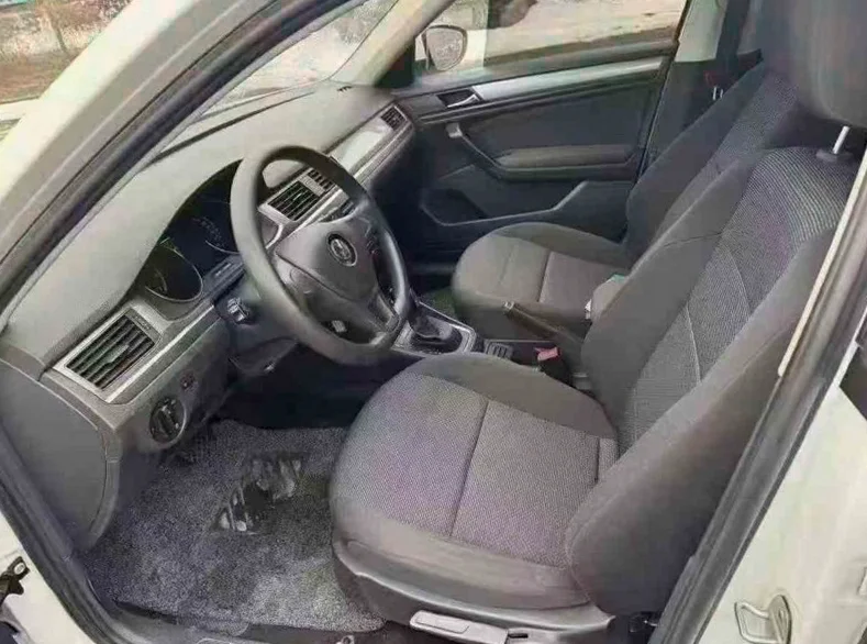 大众宝来 后面外观一