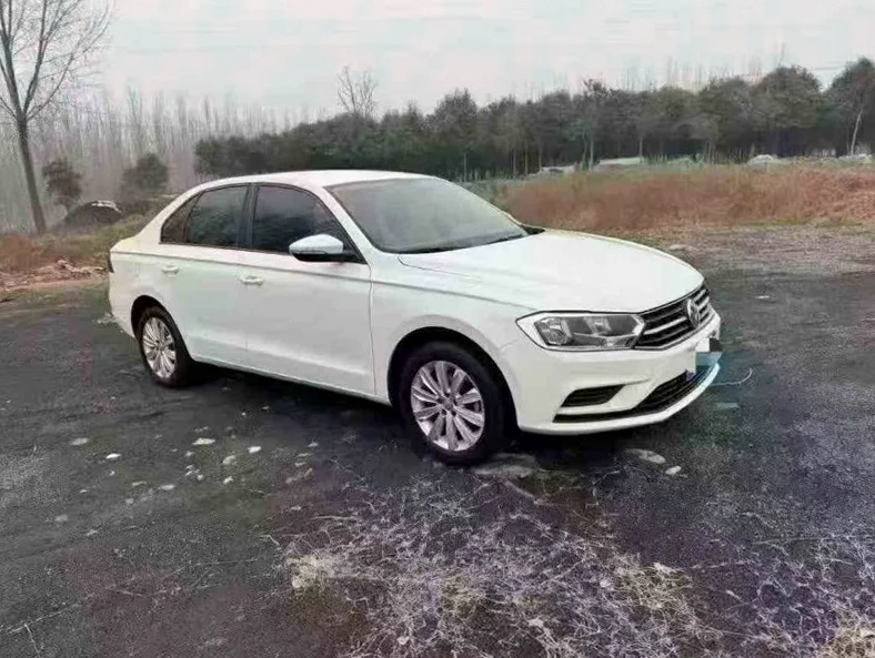 大众宝来 正面外观二