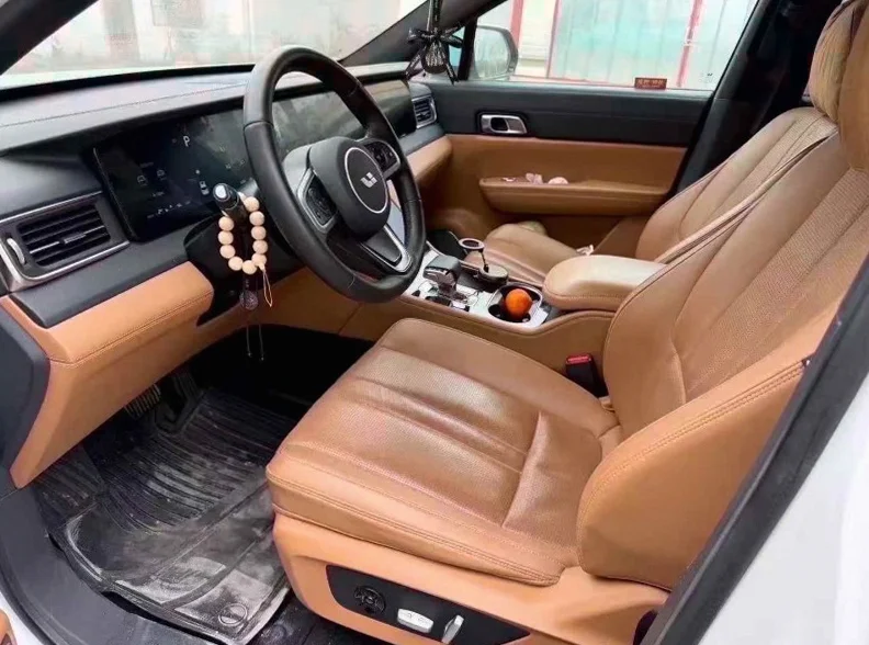 理想ONE 后面外观一