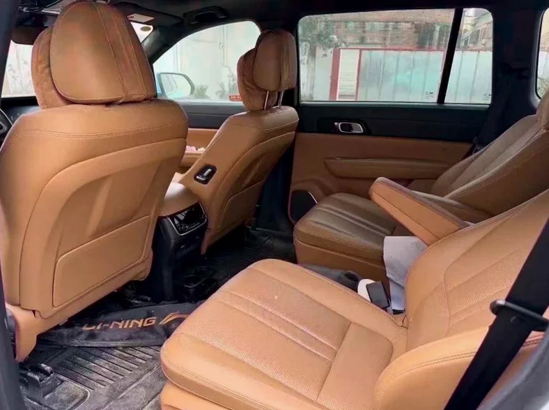 理想ONE 后面外观三