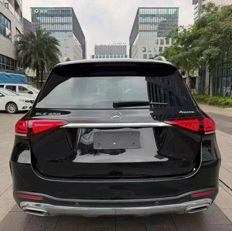 丰田凯美瑞 驾驶室