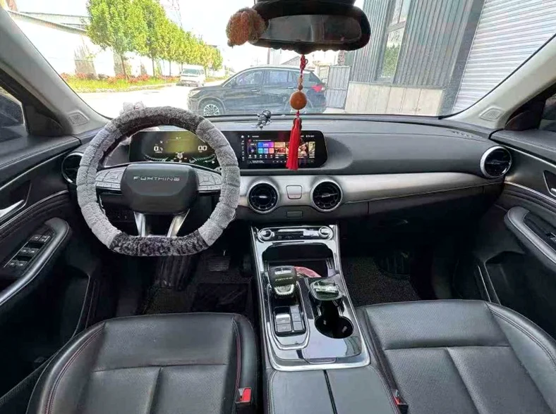 风行东风 后面外观二