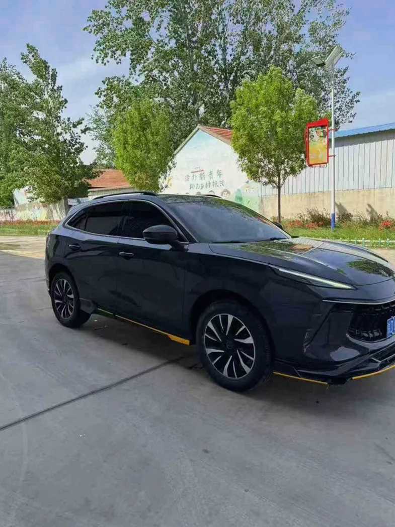 风行东风 正面外观三