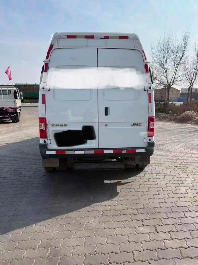 江铃特顺 内饰前排