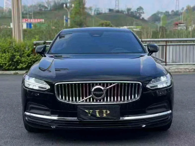 22年沃尔沃S90 B5智远豪华版