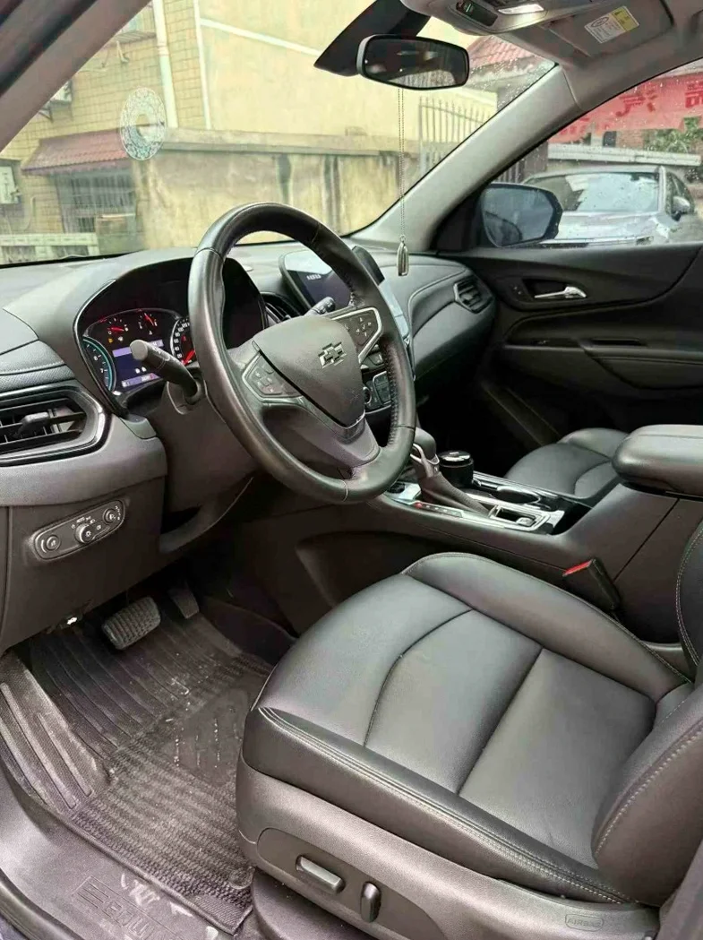 雪佛兰探界者 后面外观三