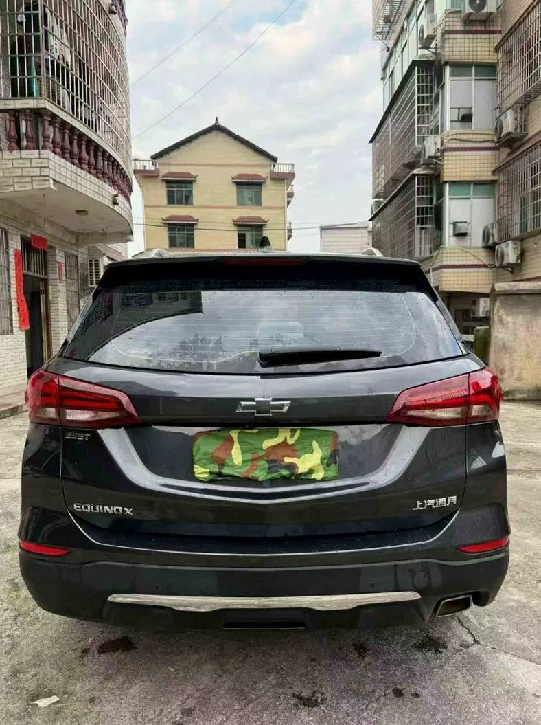 雪佛兰探界者 内饰后排