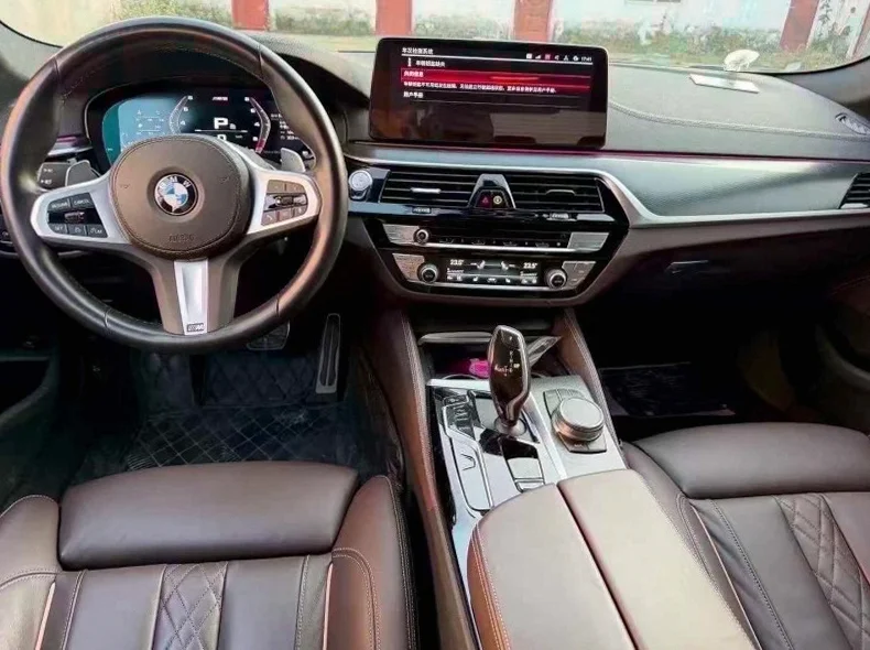 宝马5系 后面外观二