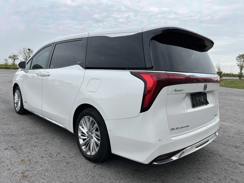 别克世纪 驾驶室