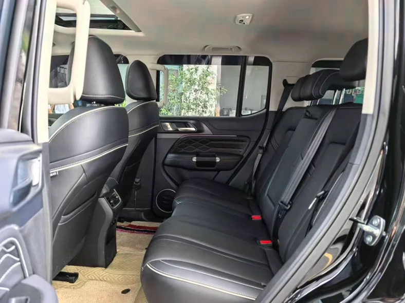 长城汽车坦克 后面外观二