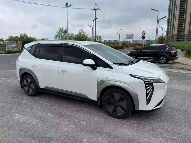 传祺埃安Y 正面外观二