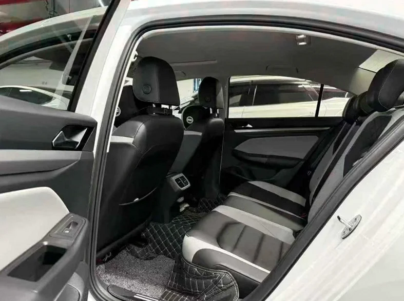 大众宝来 后面外观二