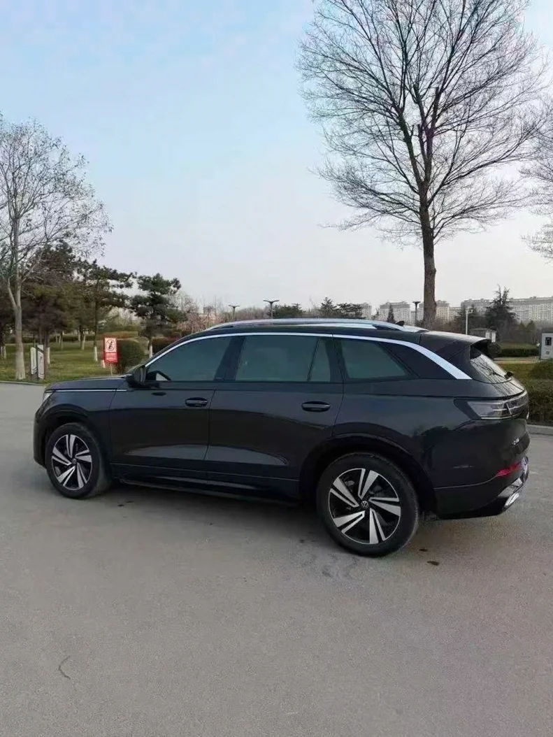 大众揽巡 内饰后排