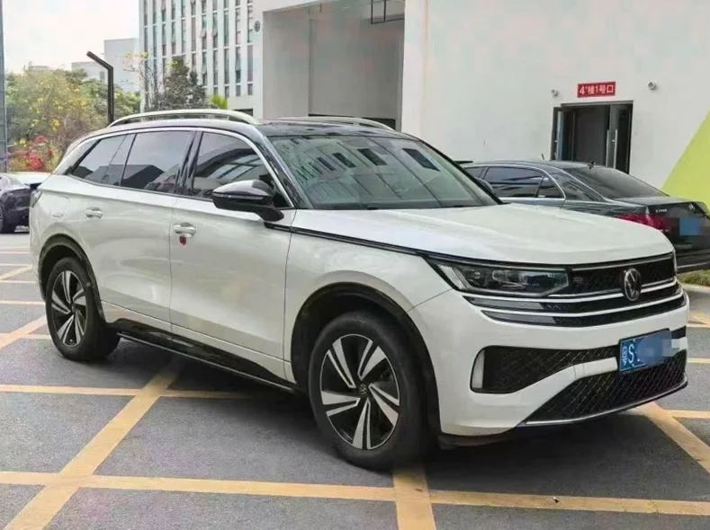 大众揽巡 正面外观三