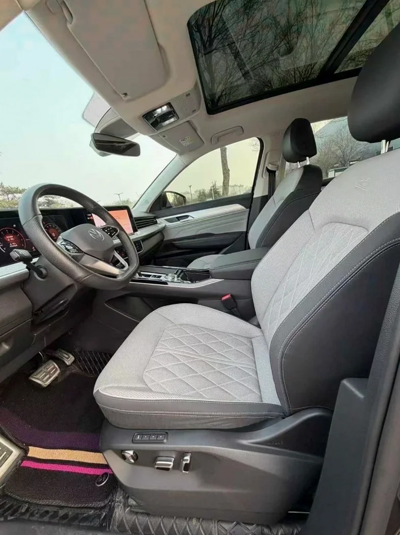 大众揽巡 后面外观三