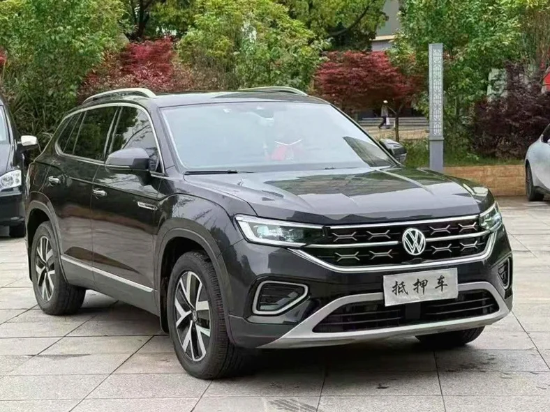 大众探岳 正面外观二