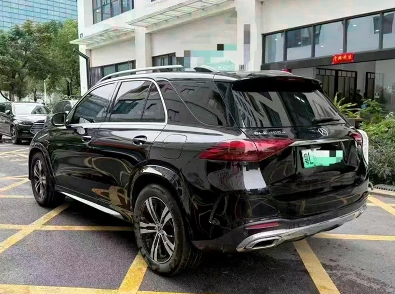 奔驰GLE 内饰前排