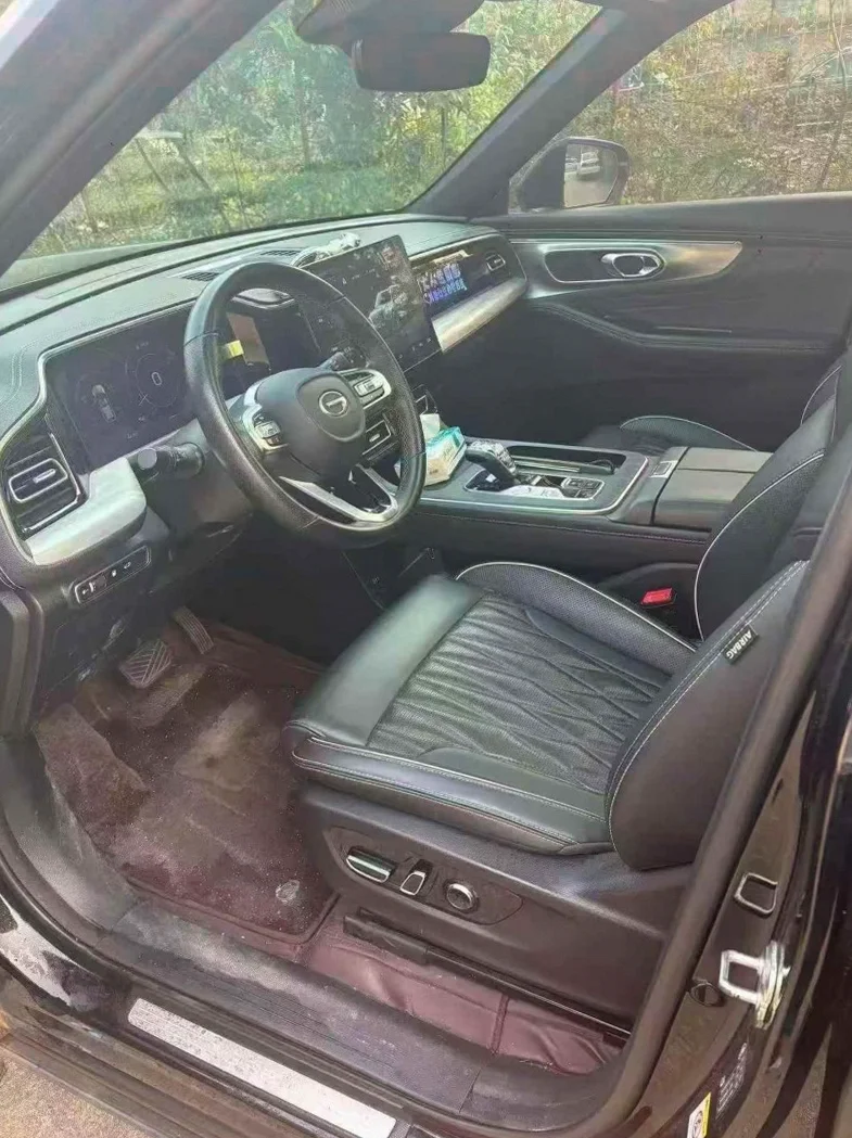 传祺GS8 后面外观一