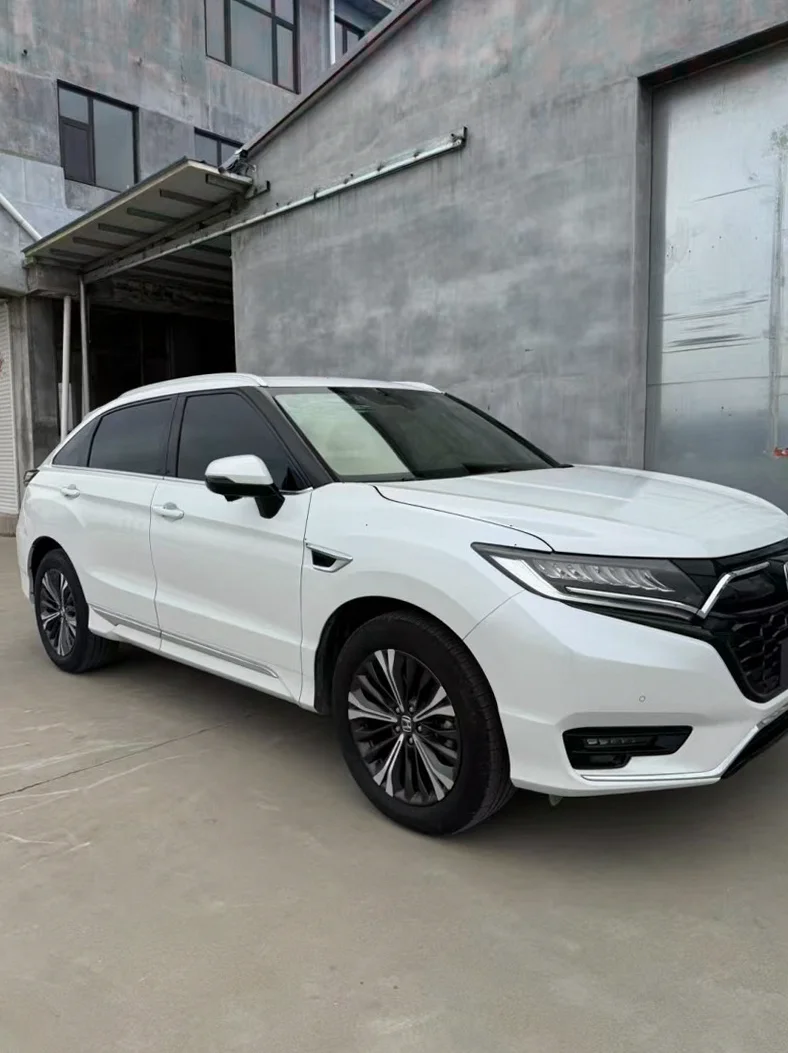 本田URV 正面外观二