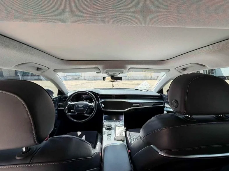 奥迪A7L 后面外观二