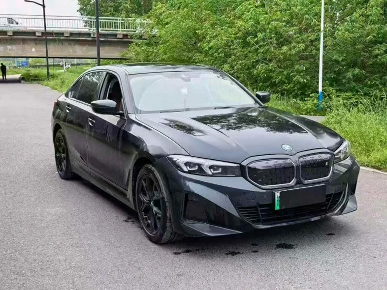 宝马I3 正面外观三