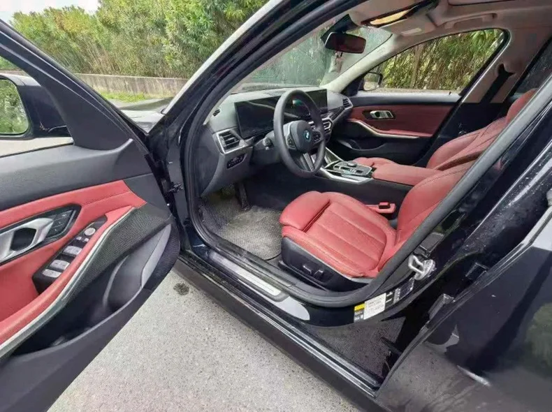 宝马I3 后面外观三