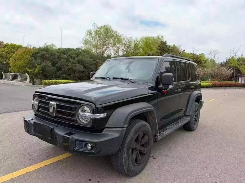 长城汽车坦克 正面外观二