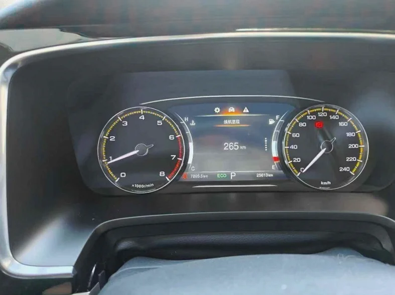 传祺M8 内饰前排