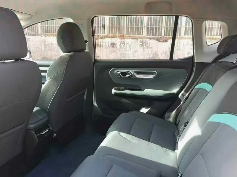 传祺埃安Y 后面外观二