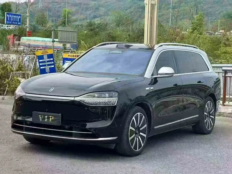 华为智选问界 正面外观二