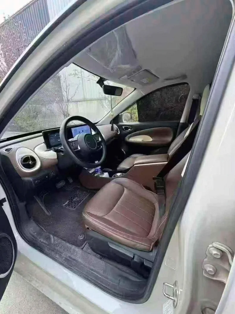 五菱汽车缤果 后面外观一