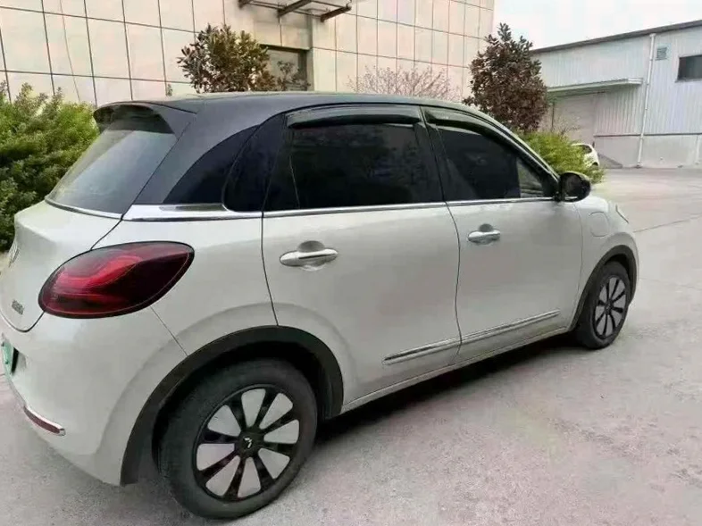 五菱汽车缤果 内饰前排