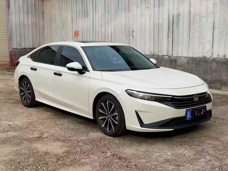 本田型格 正面外观三