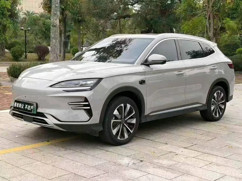 比亚迪宋 正面外观二