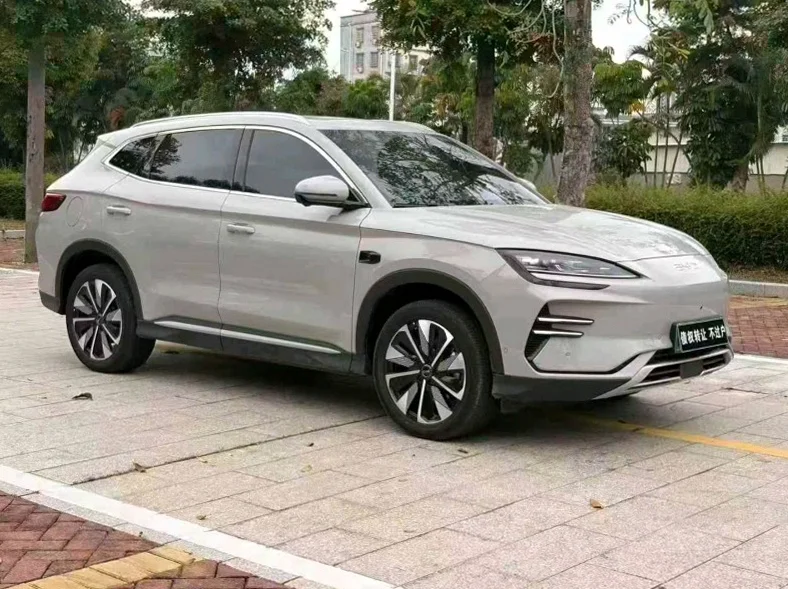 比亚迪宋 正面外观三