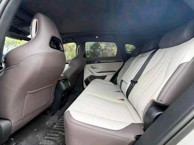 比亚迪宋 后面外观三