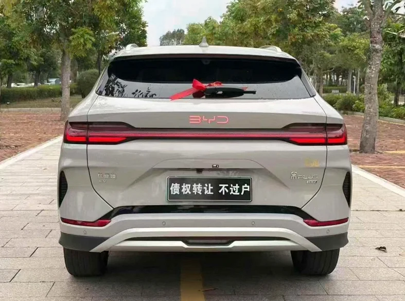 比亚迪宋 后面外观二