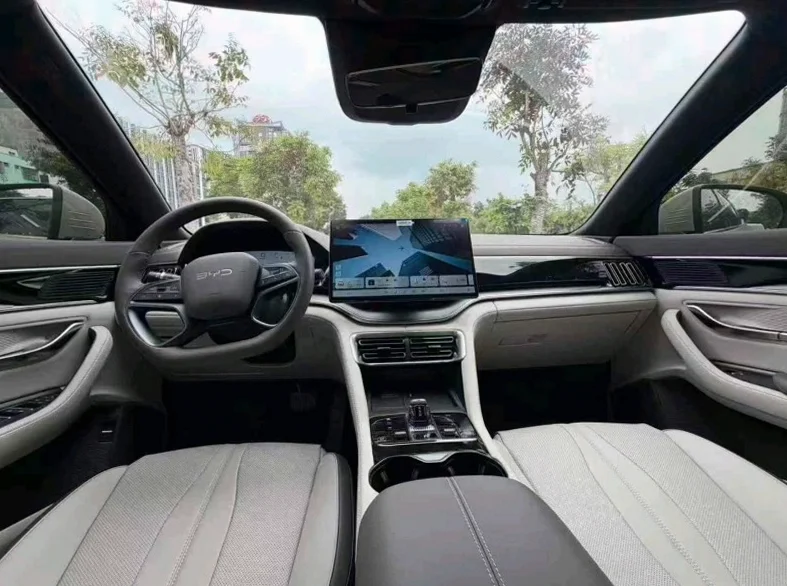 比亚迪宋 后面外观一