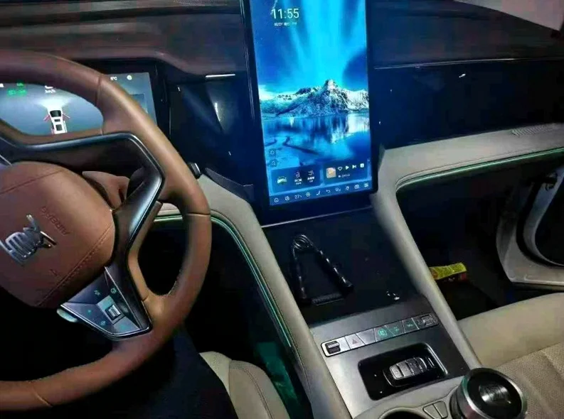 比亚迪夏 后面外观二