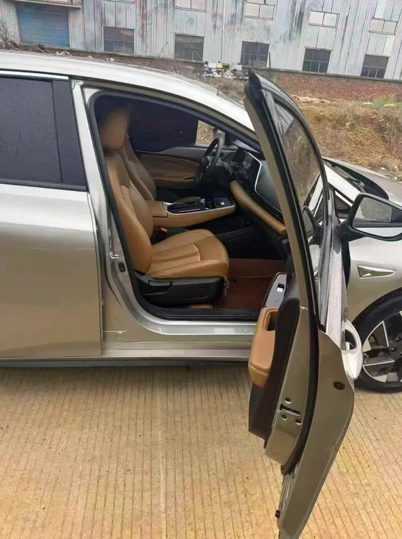 传祺埃安S 后面外观二