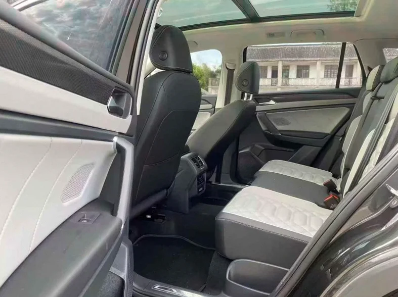 大众途岳 后面外观三