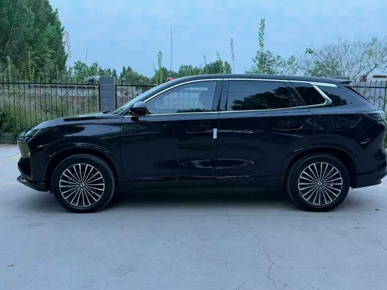 风神东风 正面外观二