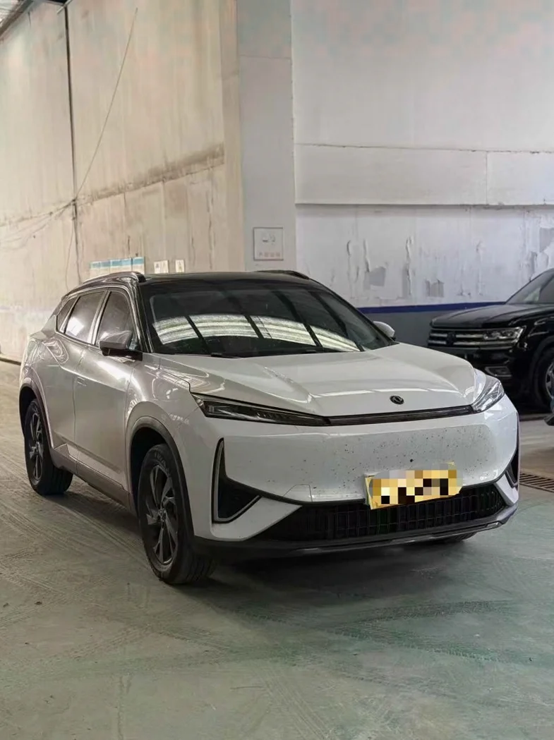 风神东风 正面外观二