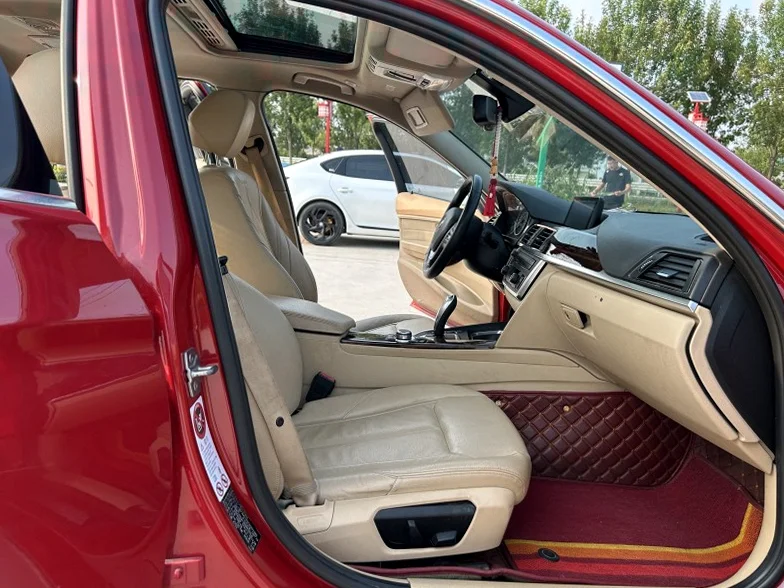 宝马3系 后面外观三