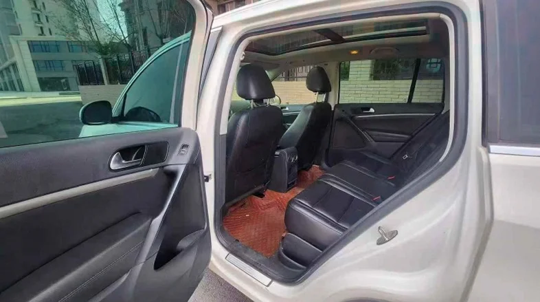 大众途观 后面外观二