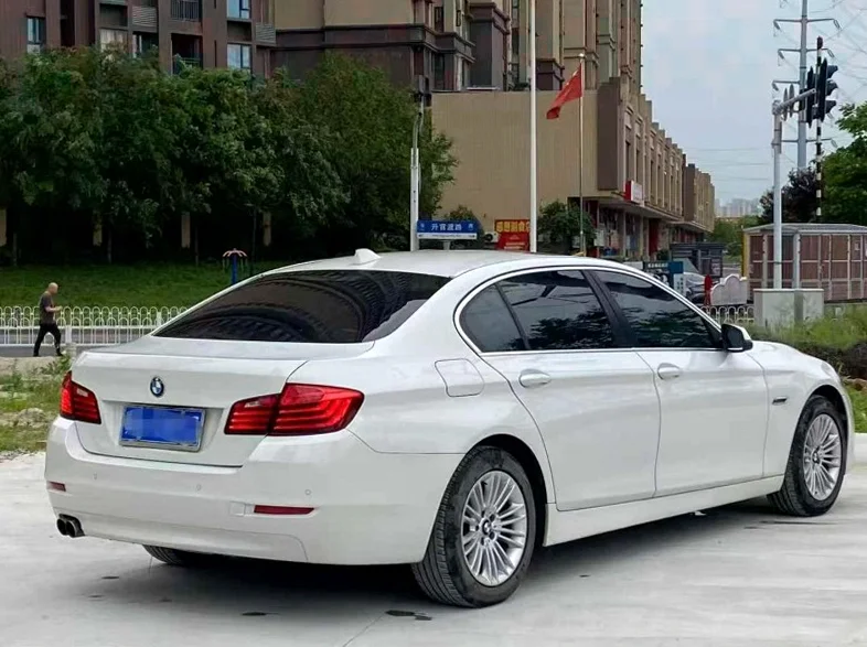 宝马5系 驾驶室