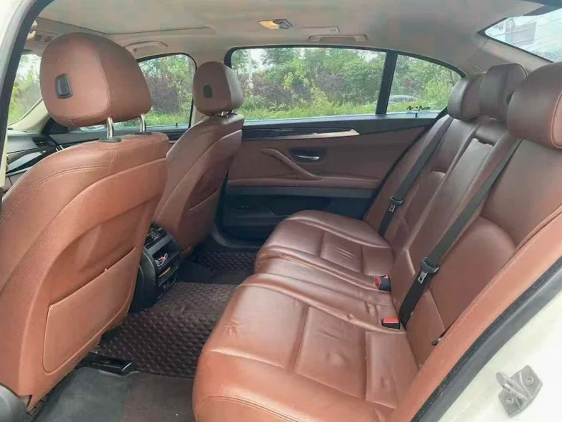 宝马5系 后面外观二