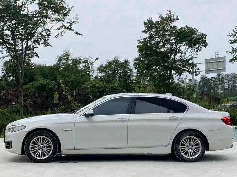 宝马5系 内饰前排