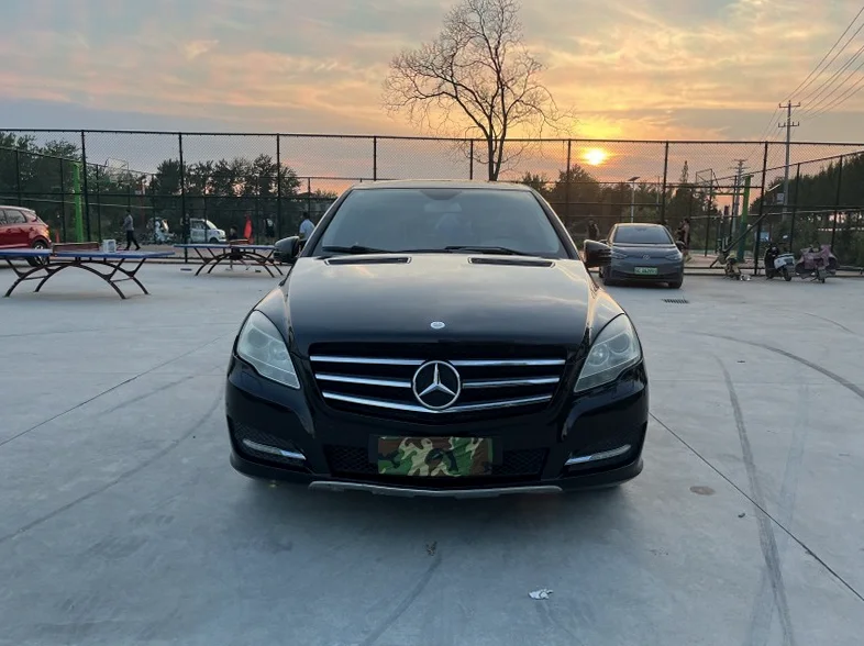 14年奔驰R320 3.0T四驱